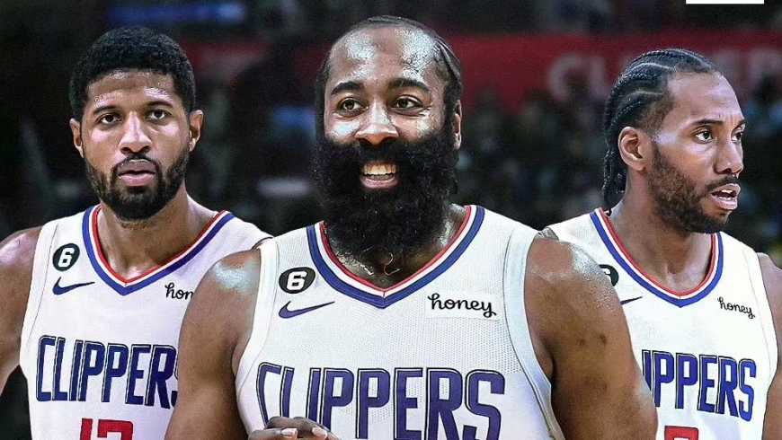 Harden rejoint les Los Angeles Clippers, un échange à succès fait exploser la NBA